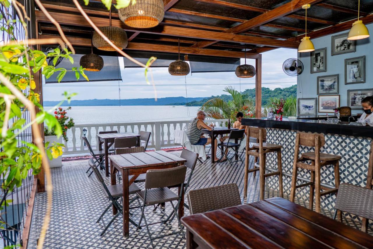 Hotel Casona De La Isla Flores Extérieur photo