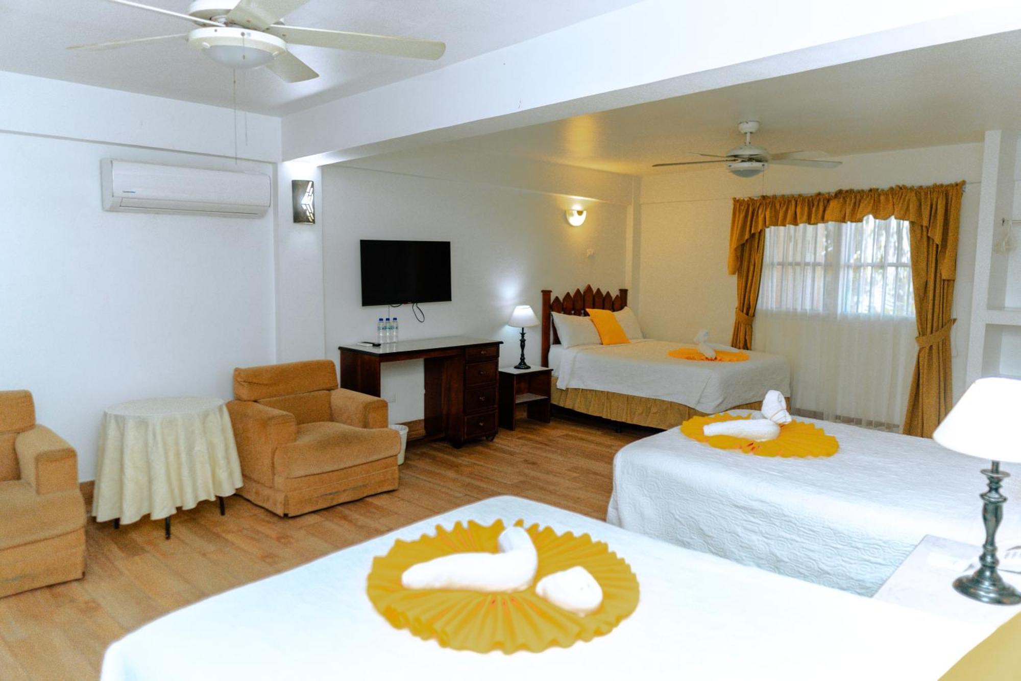 Hotel Casona De La Isla Flores Extérieur photo