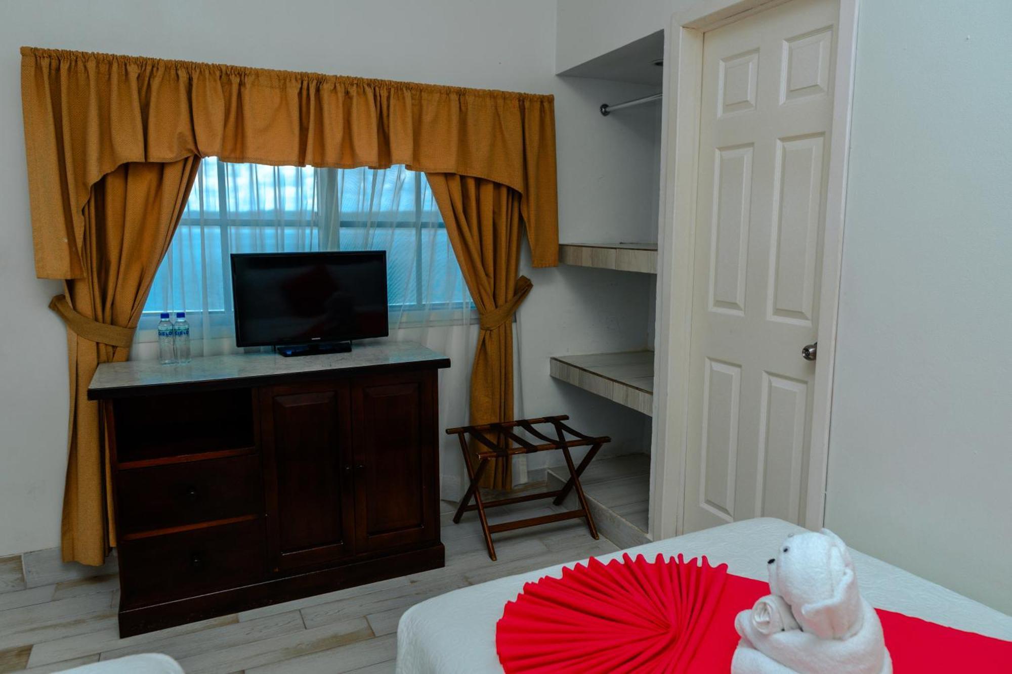 Hotel Casona De La Isla Flores Extérieur photo