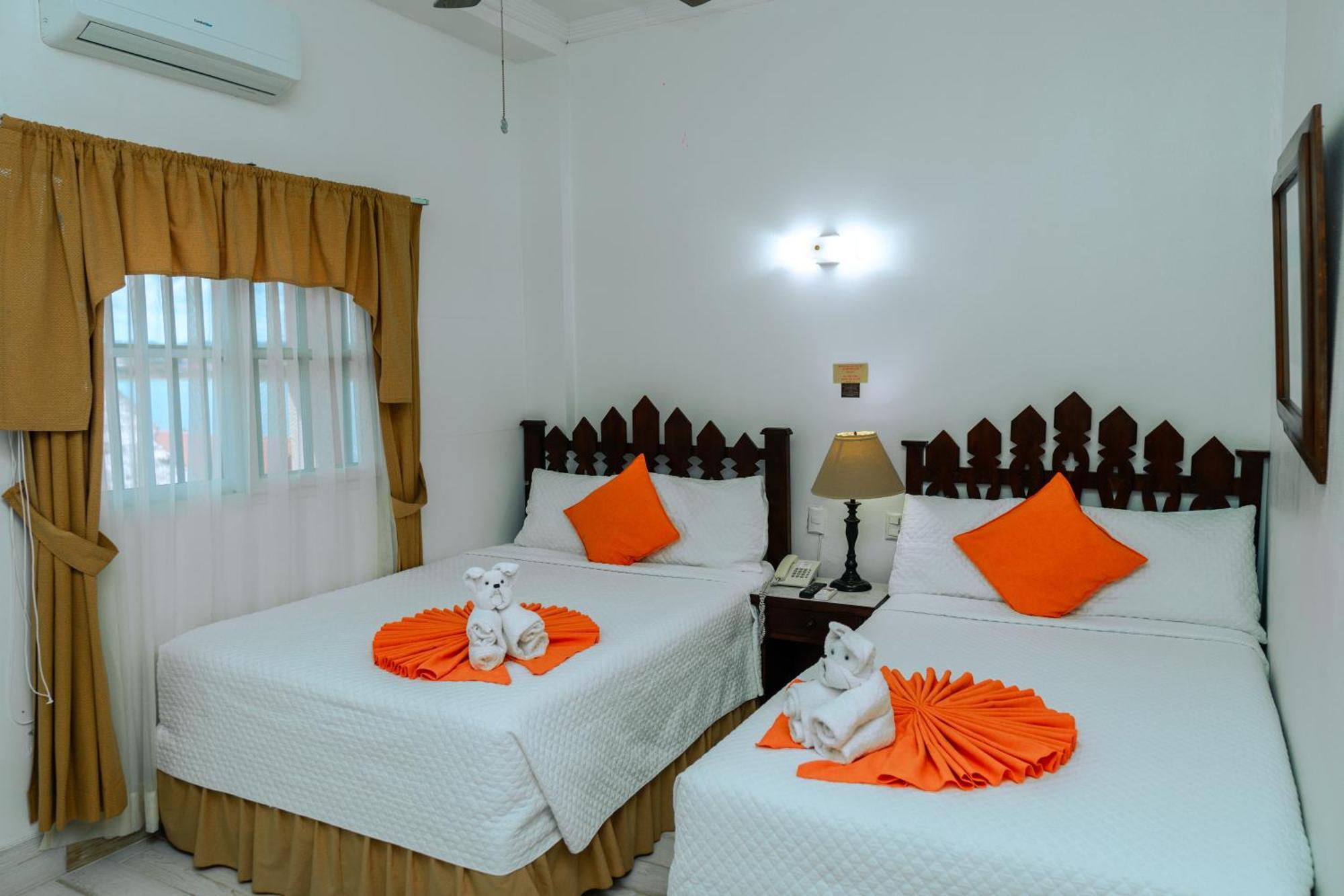 Hotel Casona De La Isla Flores Extérieur photo