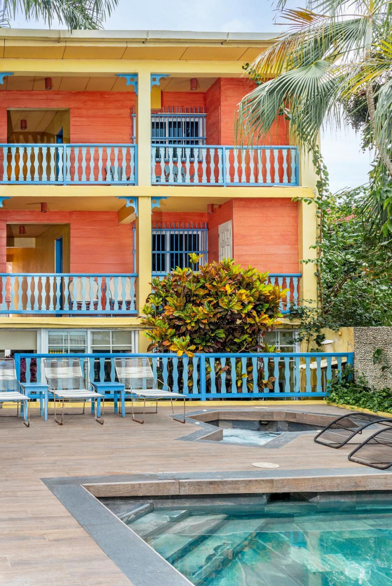 Hotel Casona De La Isla Flores Extérieur photo